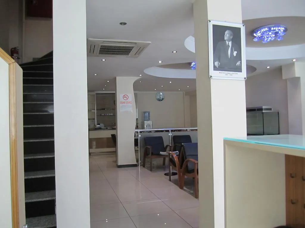 Hotel Ozgur Trabzon 2*,